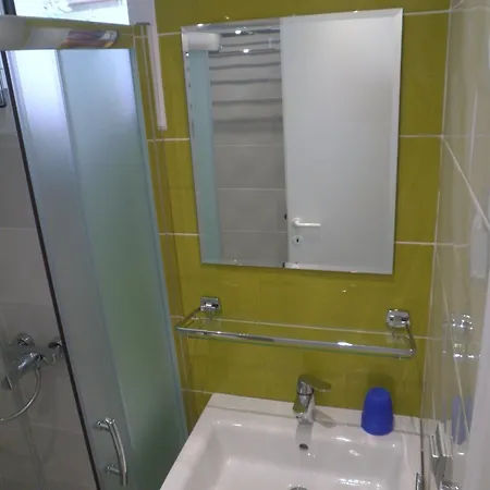 Nestor Aparthotel